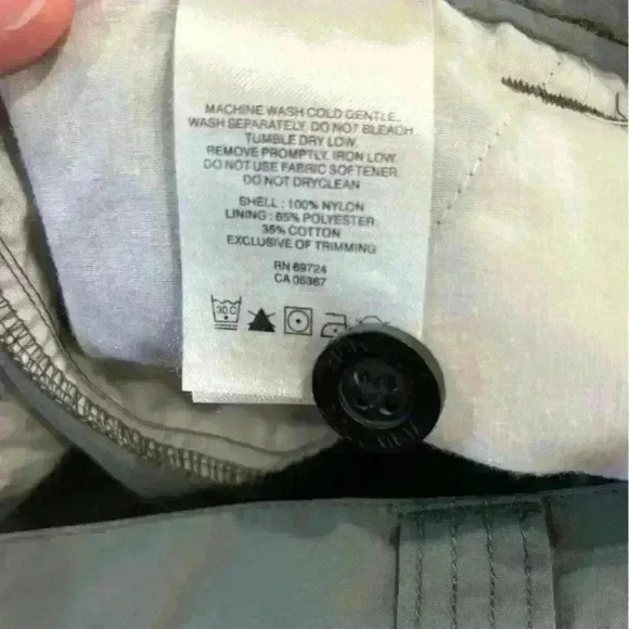 Columbia Omni-Shade grey shorts size 32 X 9 - Picture 6 of 7